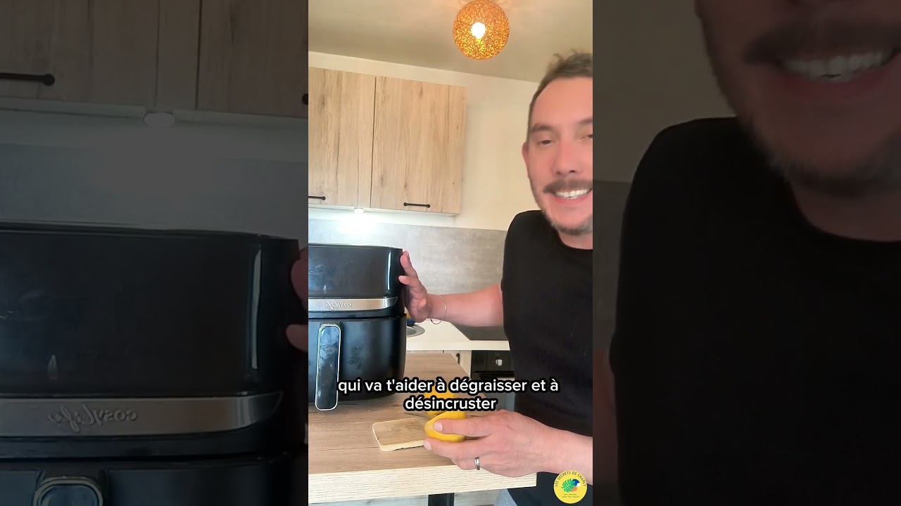 Nettoie la partie haute et cachée du air fryer naturellement et sans effort !
