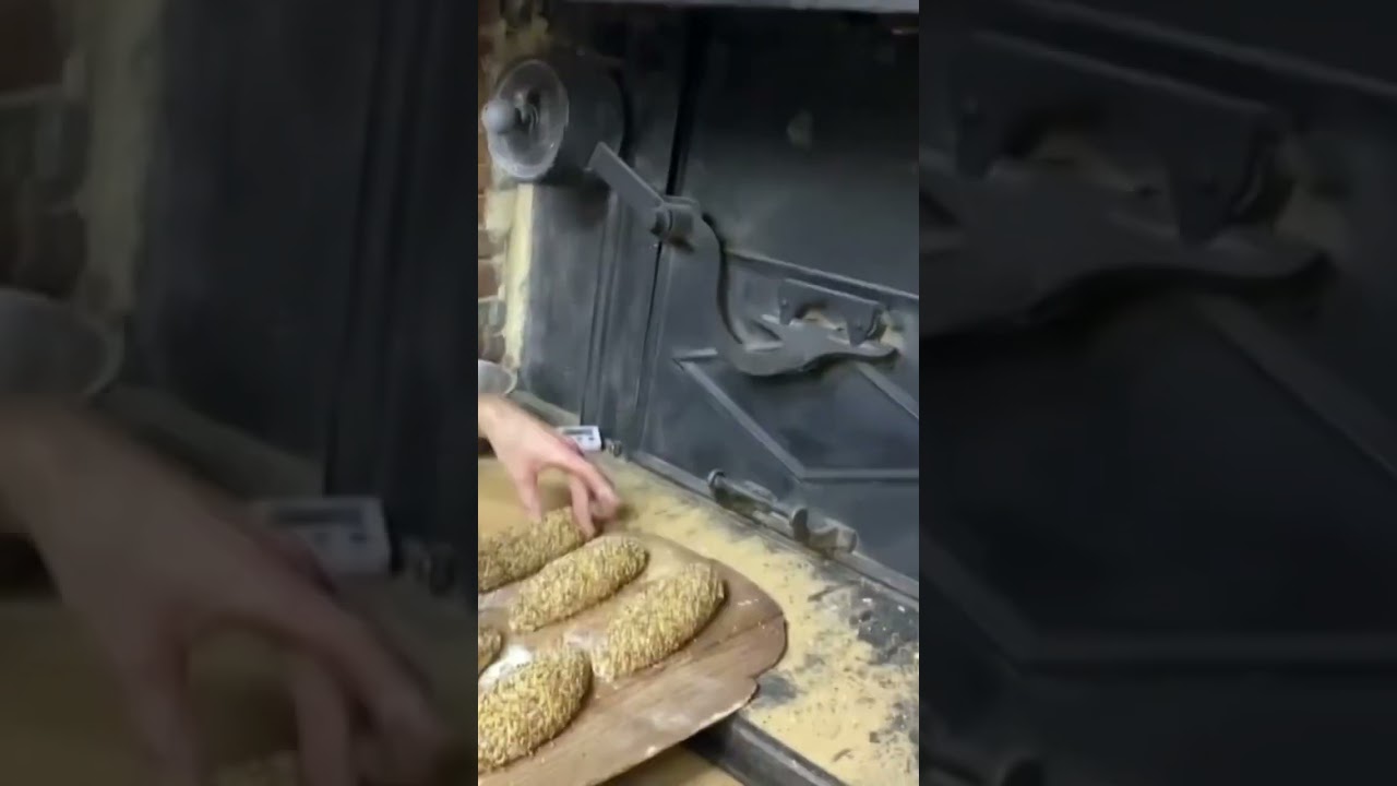 PREMIERS PAS DANS L'ART DU PÉTRISSAGE : À LA RENCONTRE DES BOULANGERS #boulangerie #boulanger #pain