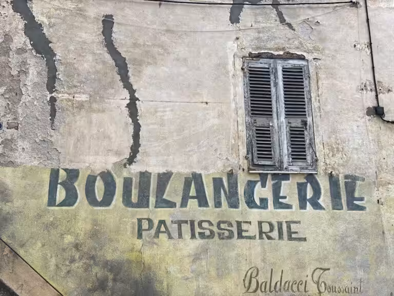 Le miel en boulangerie-pâtisserie : les secrets des pros